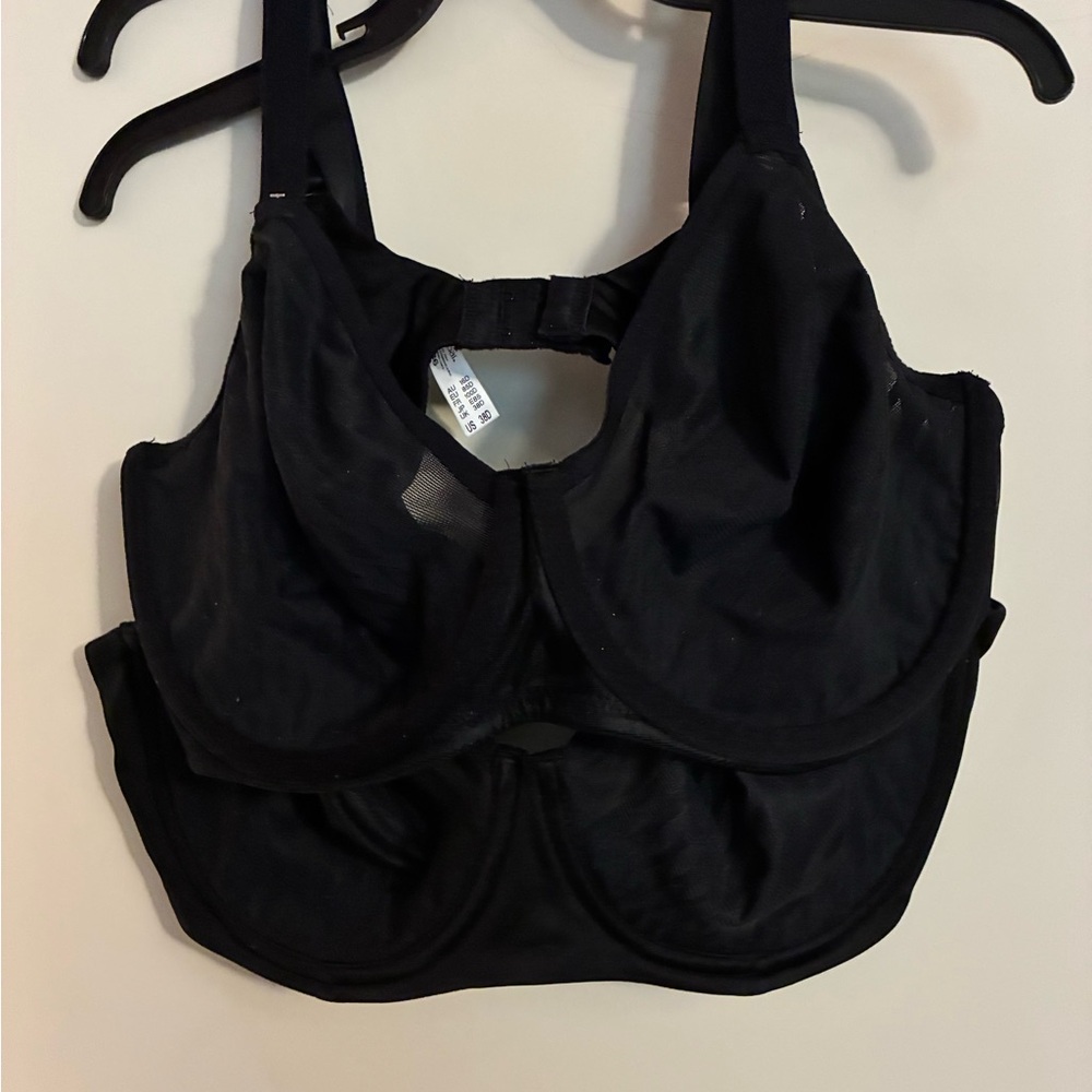 EUC Wacoal  2 Black Women's Intimate Wire Bras No Padding Molded Cups 38D - Picture 2 of 9